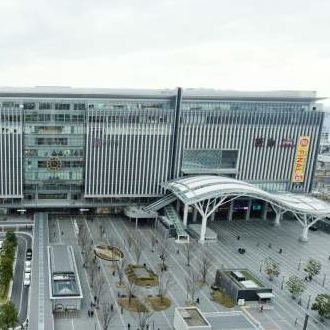 駐車料金が無料になる博多駅ビル(博多阪急・アミュプラザ博多)提携駐車場と無料の地下送迎場